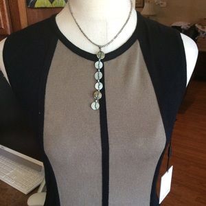 EXPRESS Cream Stone and Silver Tone Necklace, Pre-owned